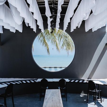 Foto Hotel Phuket Beachfront Ngoại thất bức ảnh The Beach