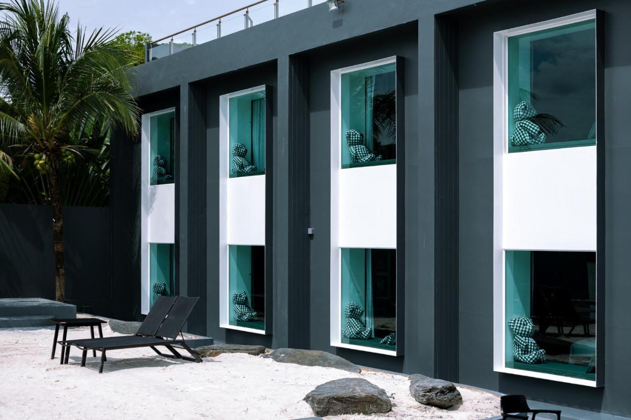 Foto Hotel Phuket Beachfront Ngoại thất bức ảnh The Beach Villas