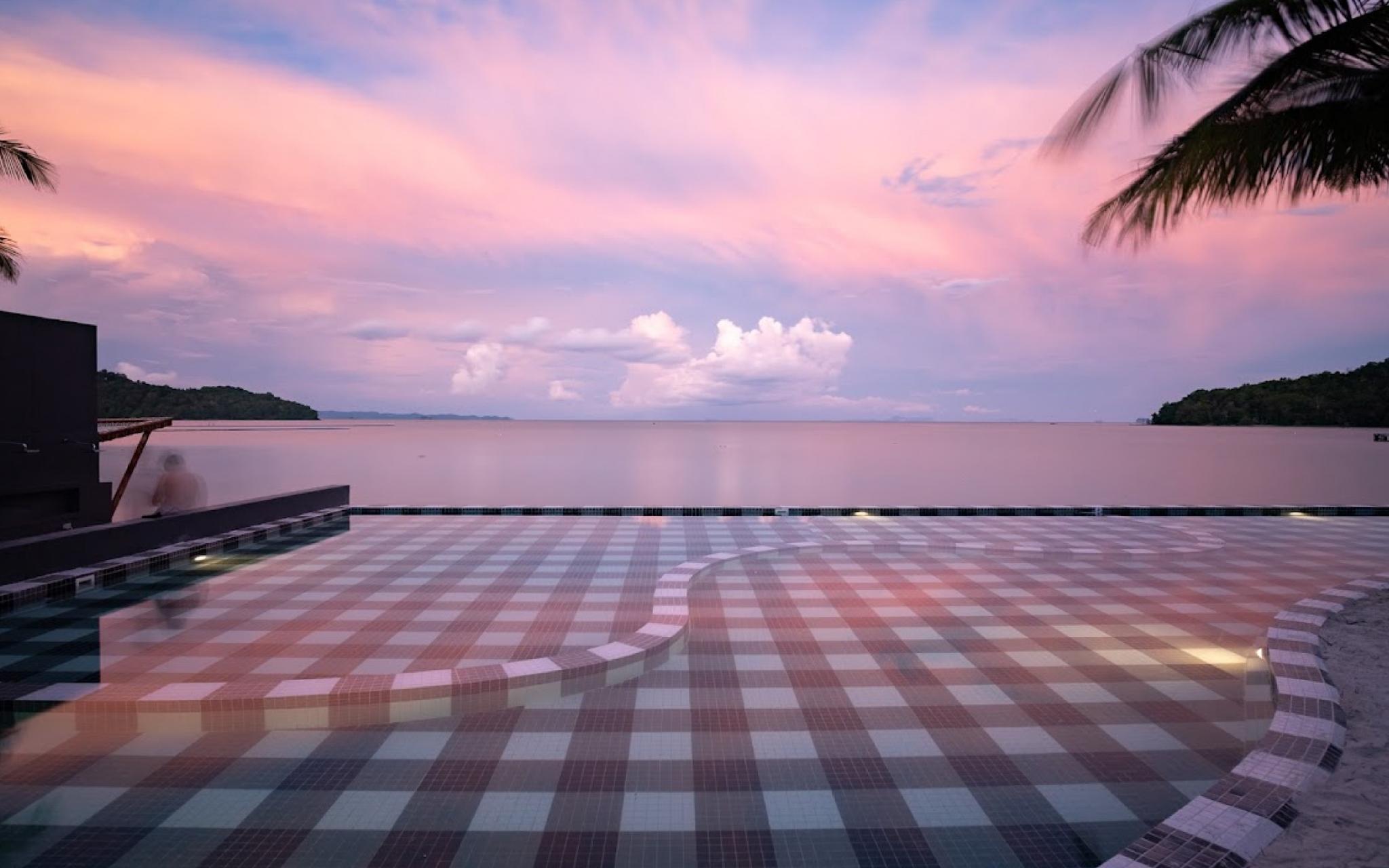 Foto Hotel Phuket Beachfront Ngoại thất bức ảnh View of the Gulf of Thailand from the hotel
